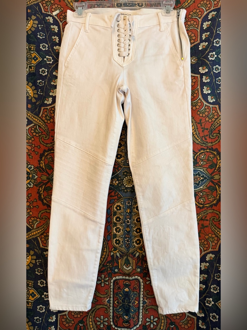 GAP White Lace-Up Moto Skinny Jeans grommet lace-up closure w/ edgy side zipper